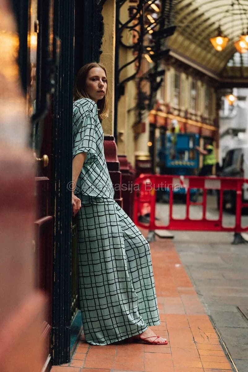 Contemporary fashion portrait — London editorial women's