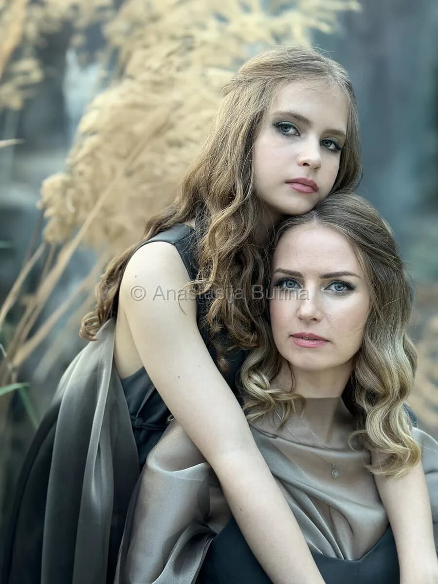 Creative collaboration — fashion portrait Puebla shoot