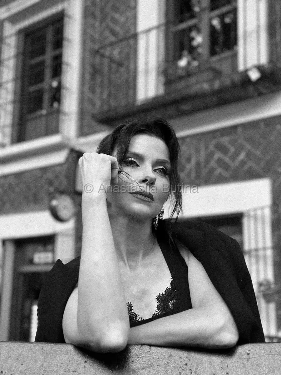 Creative outdoor shoot — Puebla fashion collaboration